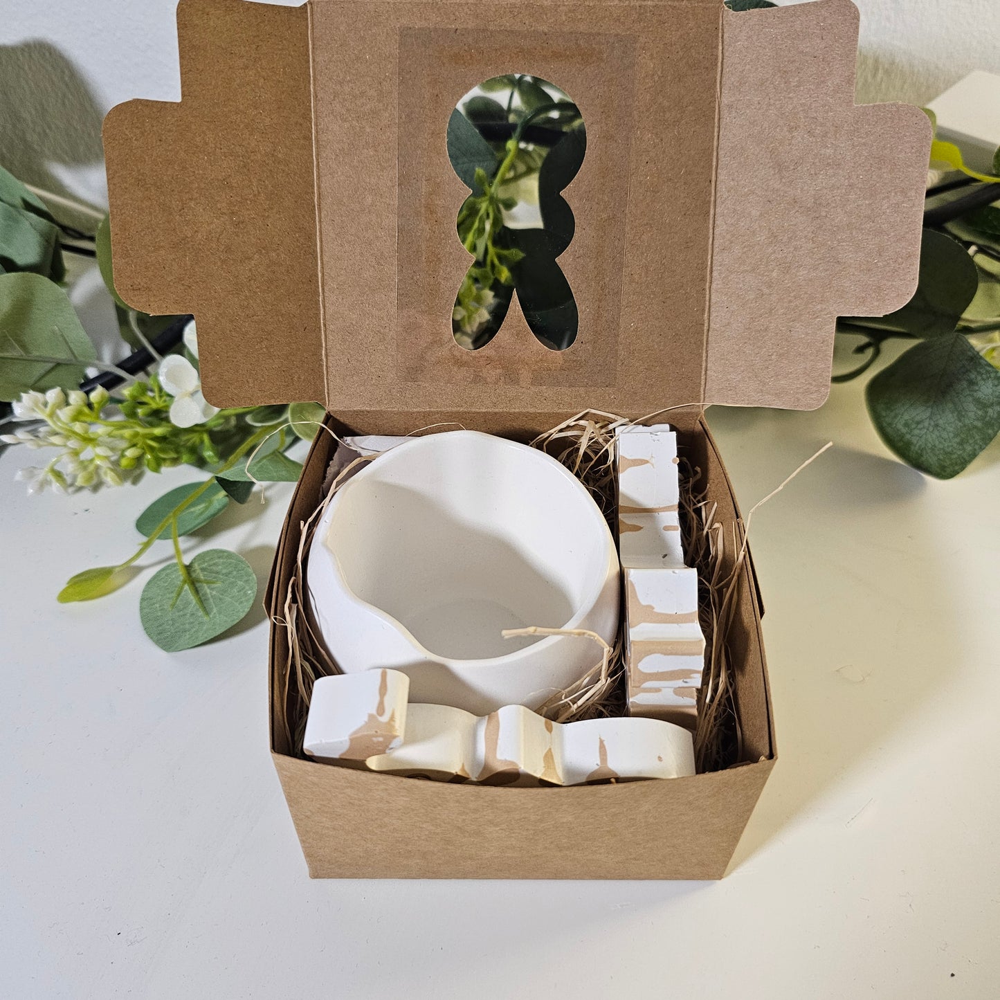 Kleine Geschenkbox (Ei Schale & Hasen)